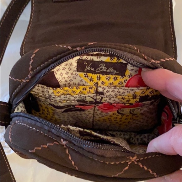 VERA BRADLEY SOFT BROWN QUILTED CROSSBODY BAG - Picture 4 of 9
